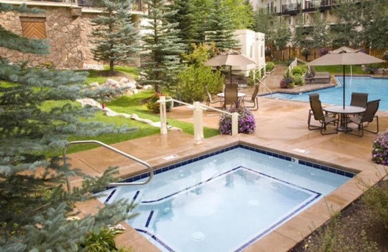 Eagle Bahn Gondola Condo: 3BR with Hot Tub Access Vail Exterior photo